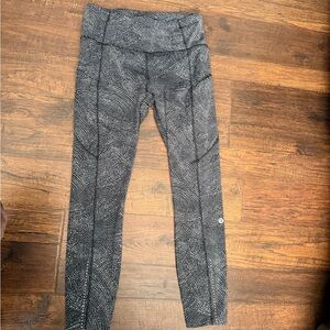 Lululemon Black & White Speckled High-Rise Leggings | Small